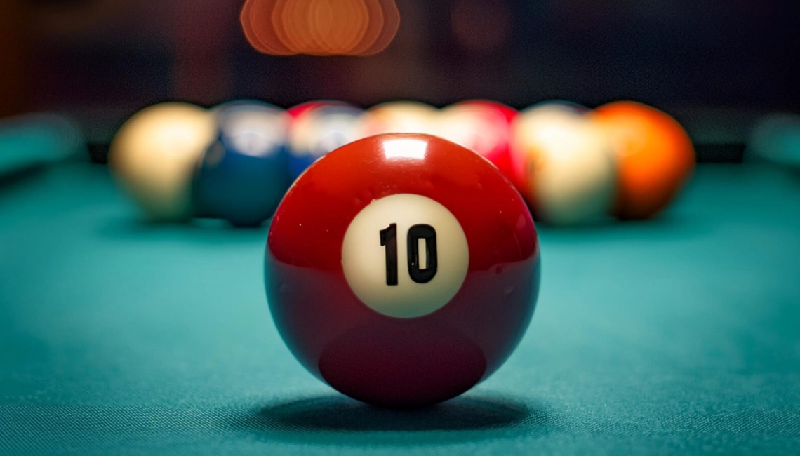 Close-up of the number 10 ball of billiards